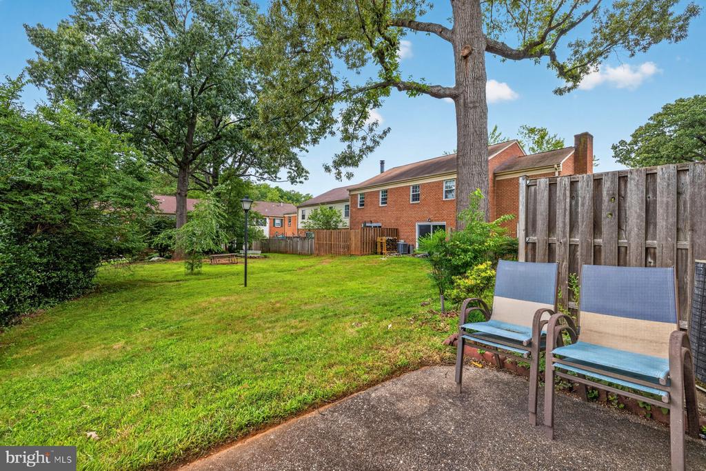 786 COLLEGE PARKWAY