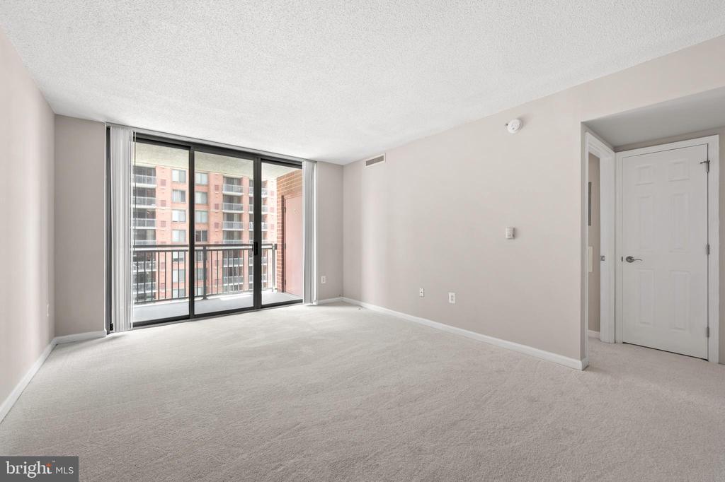 11710 OLD GEORGETOWN ROAD Unit: 722