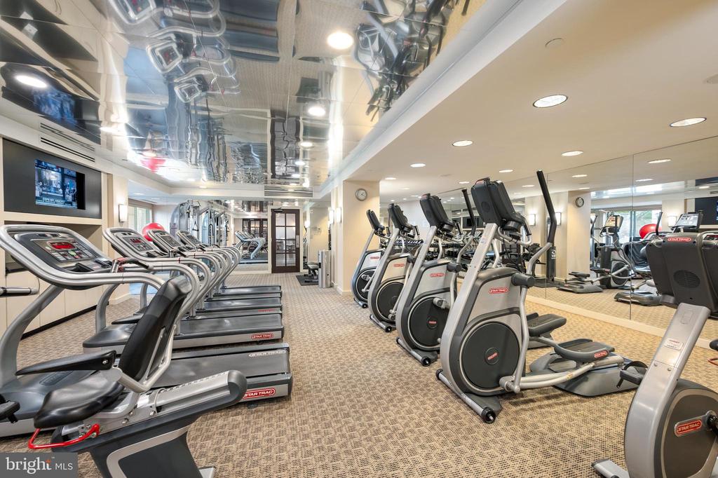 11710 OLD GEORGETOWN ROAD Unit: 722