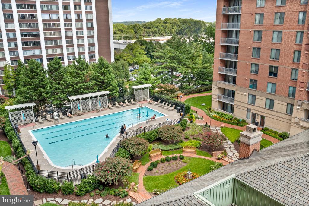 11710 OLD GEORGETOWN ROAD Unit: 722