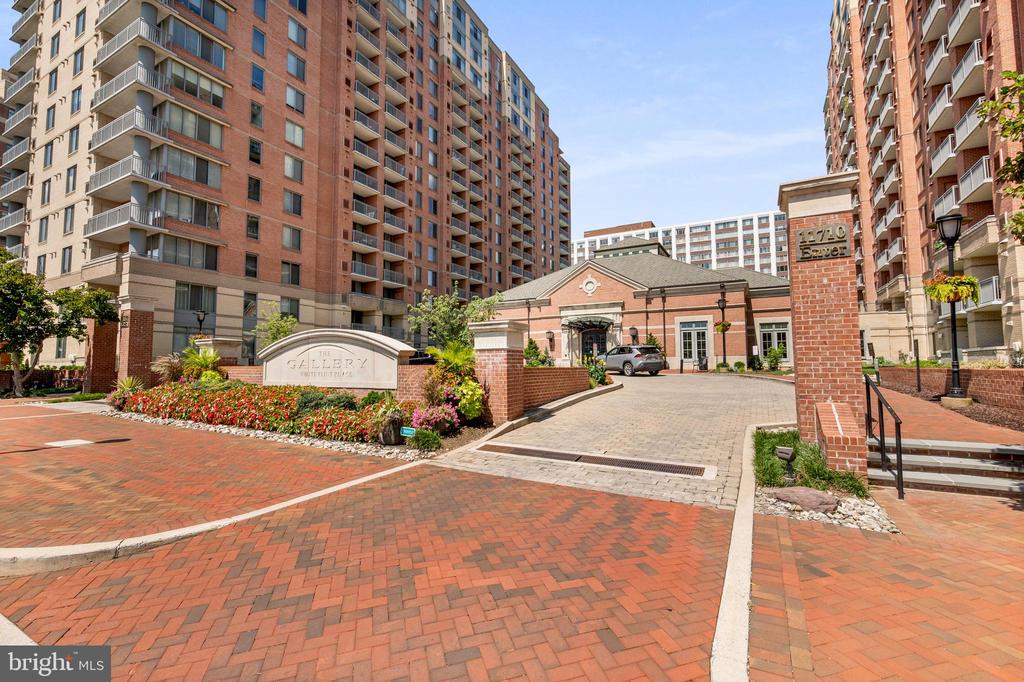 11710 OLD GEORGETOWN ROAD Unit: 722