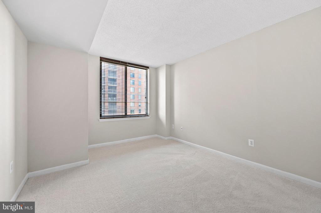 11710 OLD GEORGETOWN ROAD Unit: 722