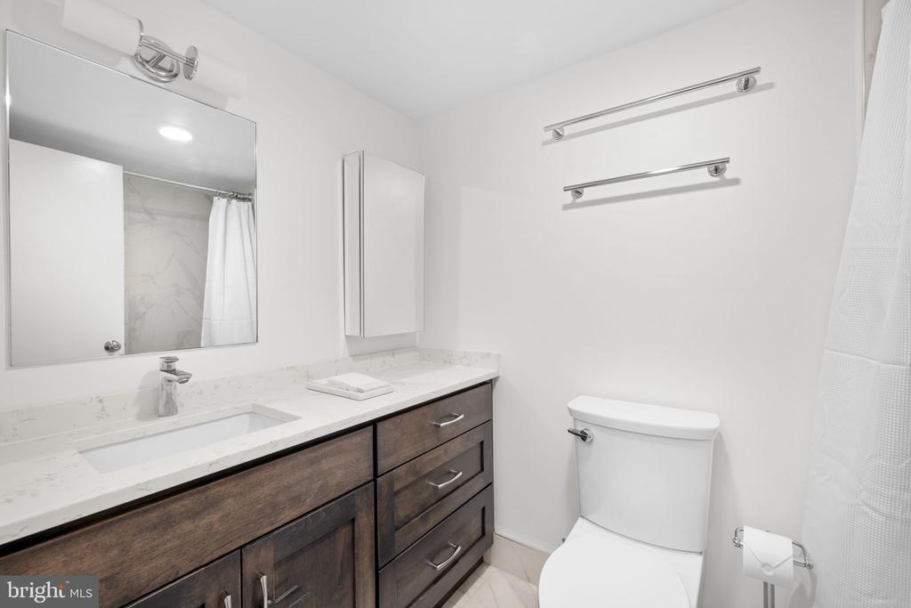 4515 WILLARD AVENUE Unit: 509S