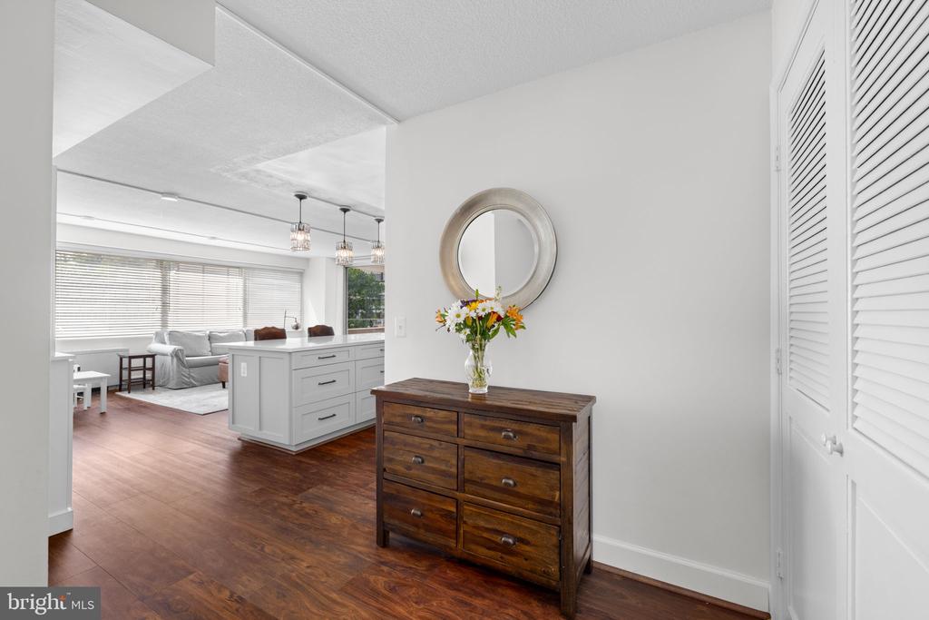 4515 WILLARD AVENUE Unit: 509S