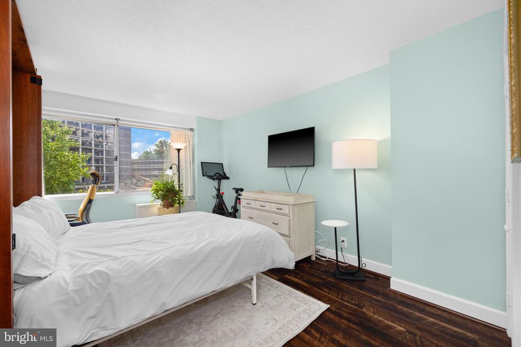 4515 WILLARD AVENUE Unit: 509S