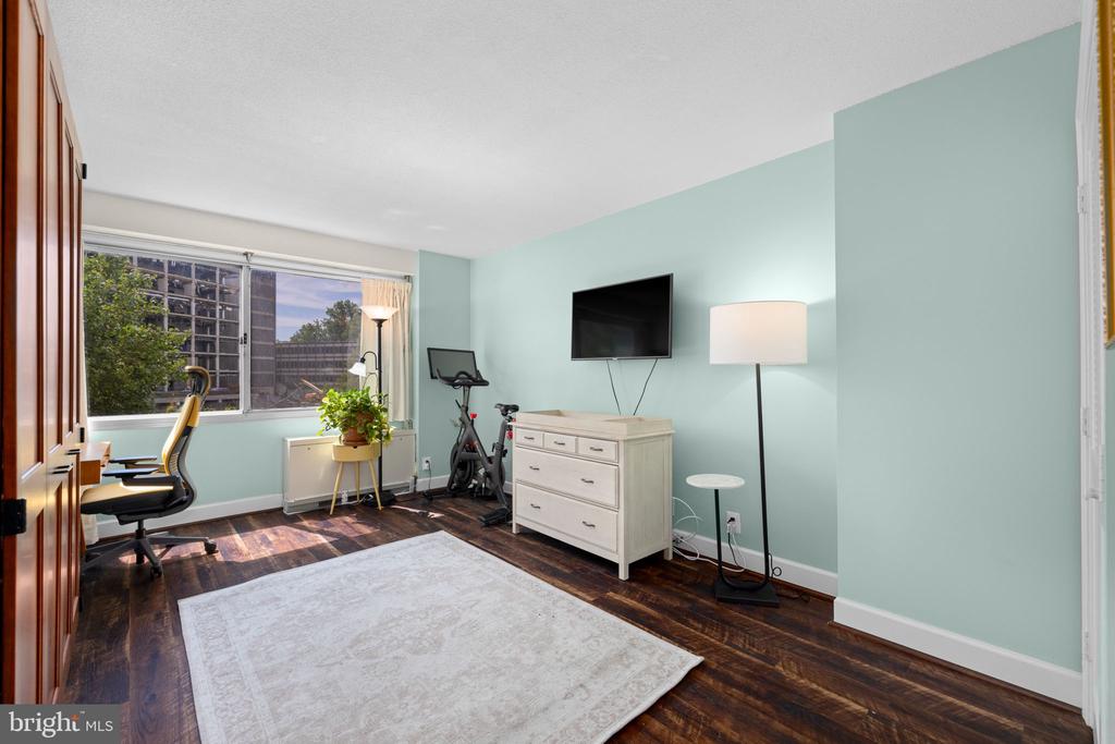 4515 WILLARD AVENUE Unit: 509S
