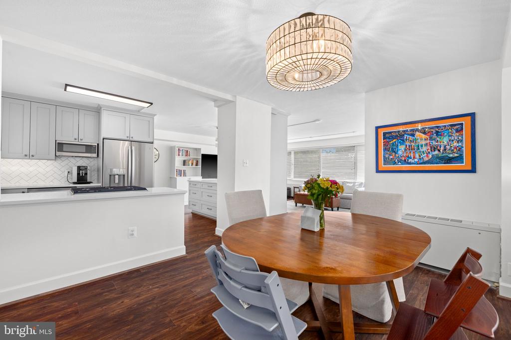 4515 WILLARD AVENUE Unit: 509S