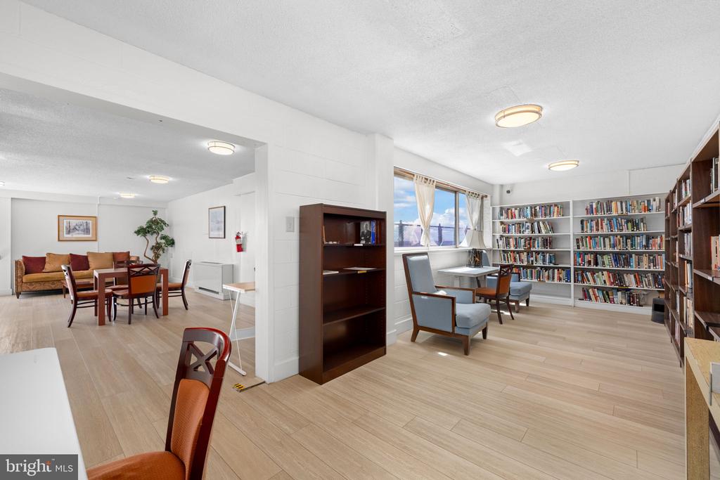 4515 WILLARD AVENUE Unit: 509S