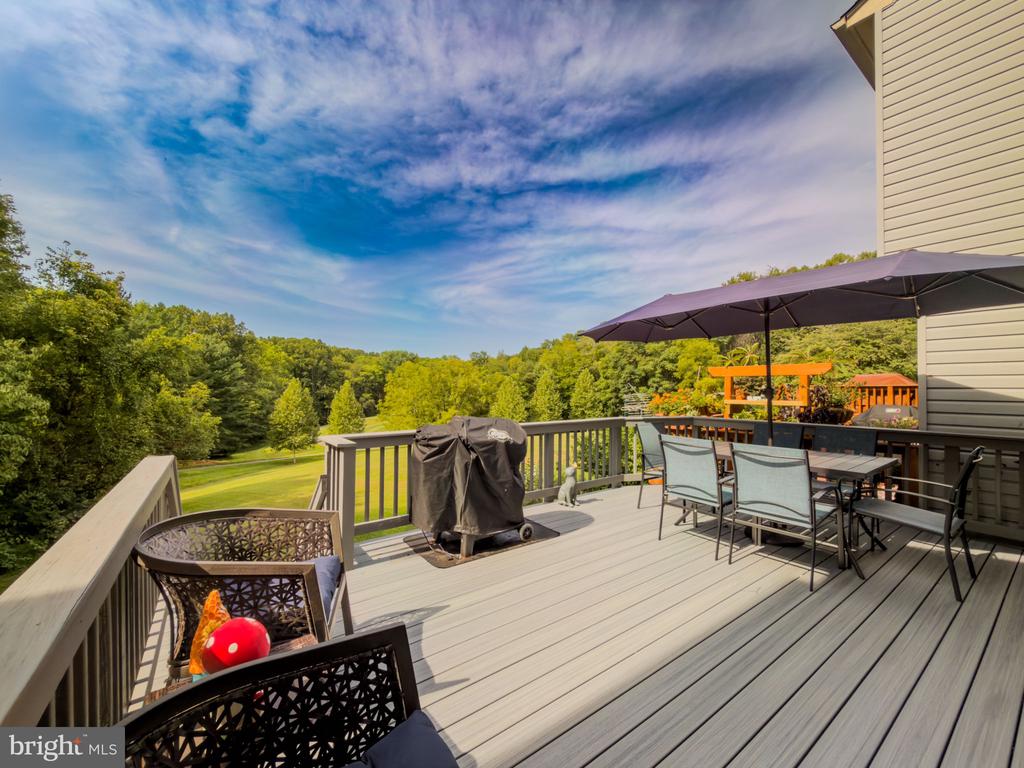 9593 WHITE PILLAR TERRACE