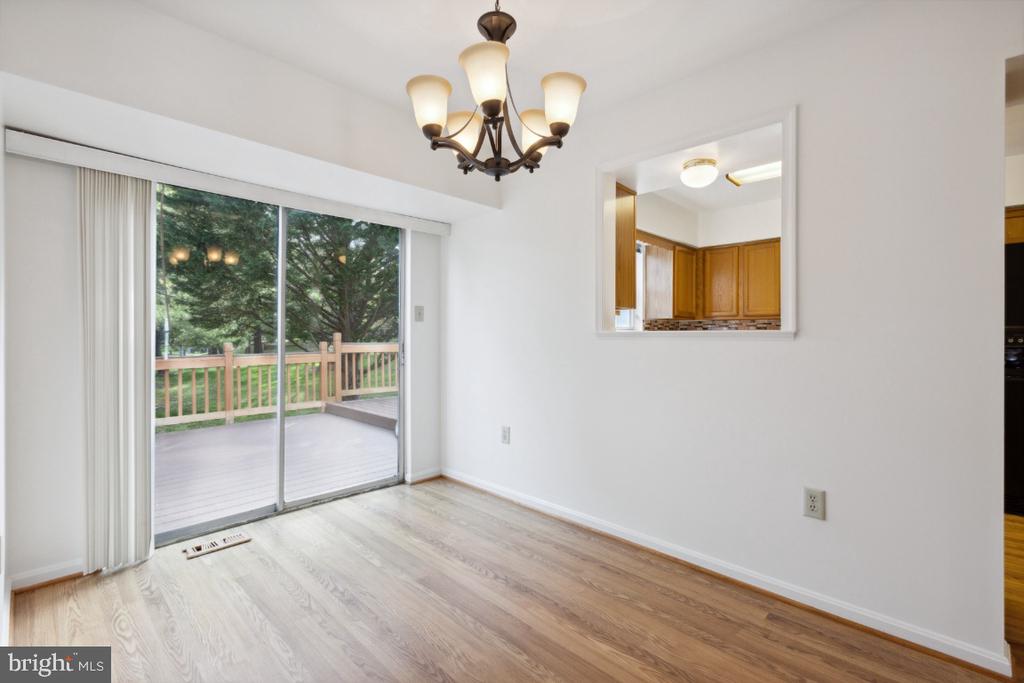 18221 FOX CHASE CIRCLE