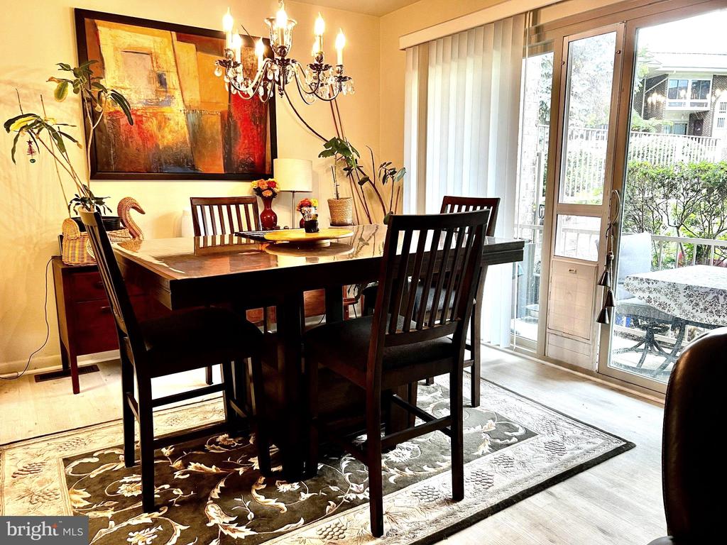 3386 CHISWICK Unit: 50-1A