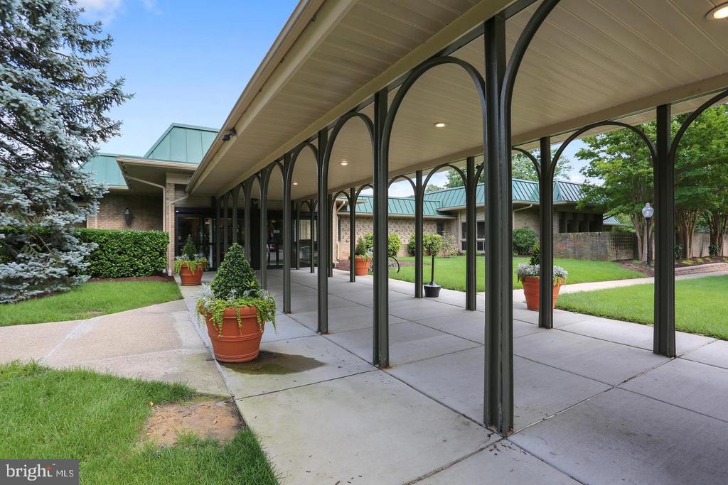 3386 CHISWICK Unit: 50-1A