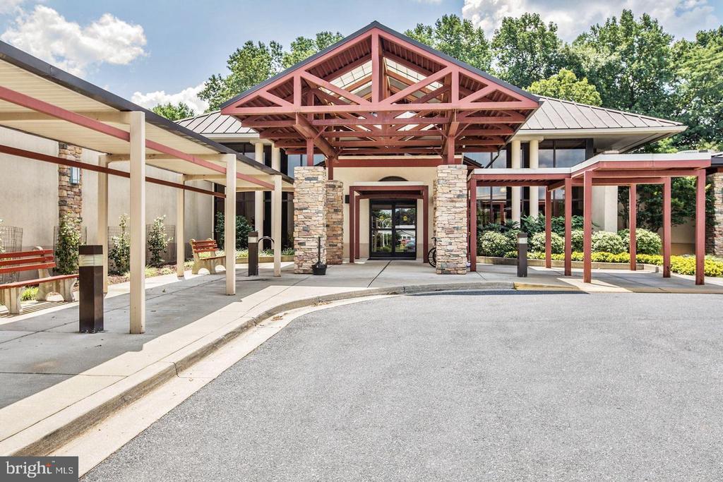 3386 CHISWICK Unit: 50-1A