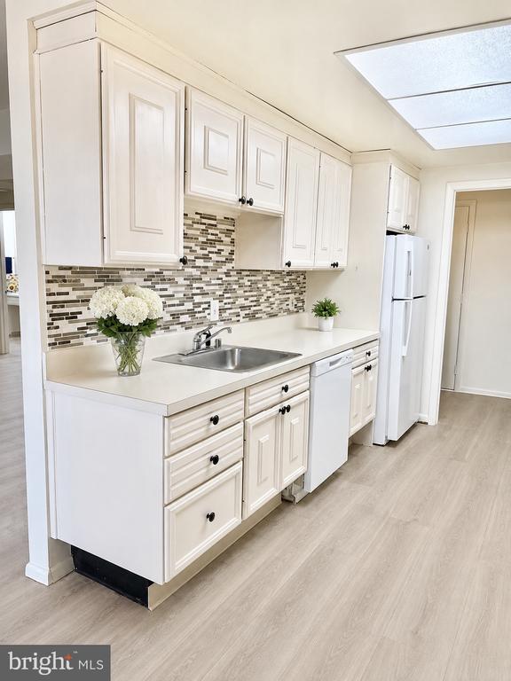 3386 CHISWICK Unit: 50-1A