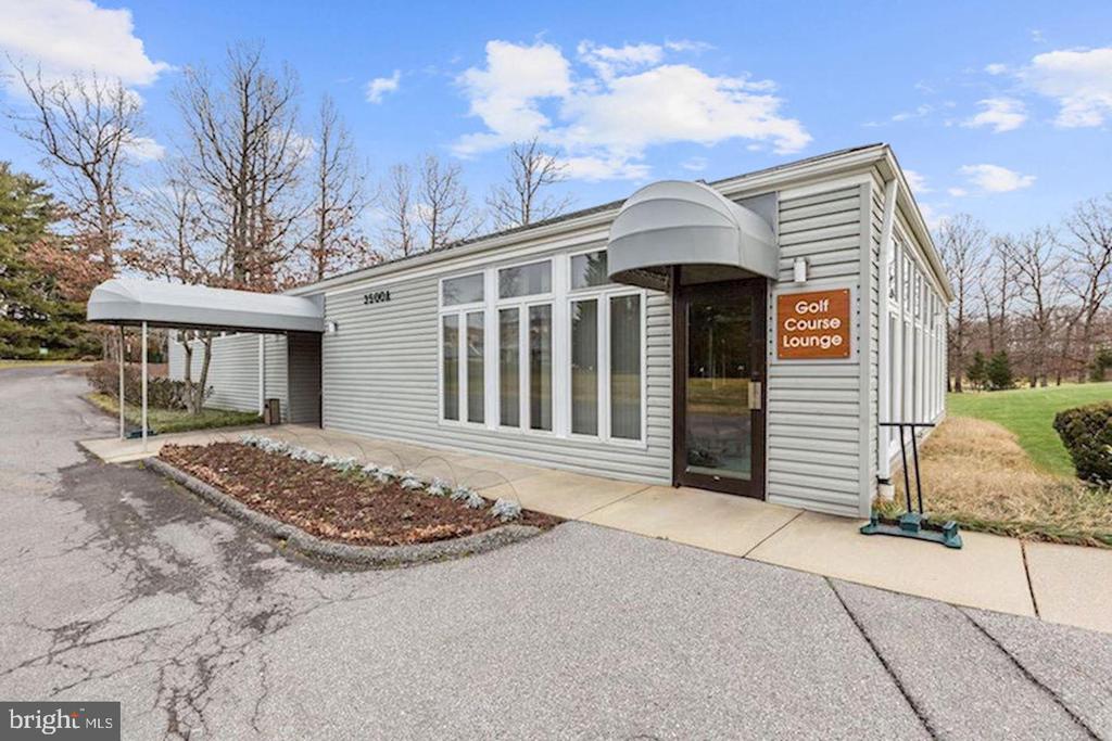 3386 CHISWICK Unit: 50-1A