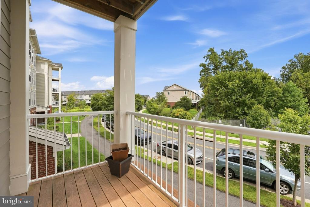 3825 DOC BERLIN DRIVE Unit: 22