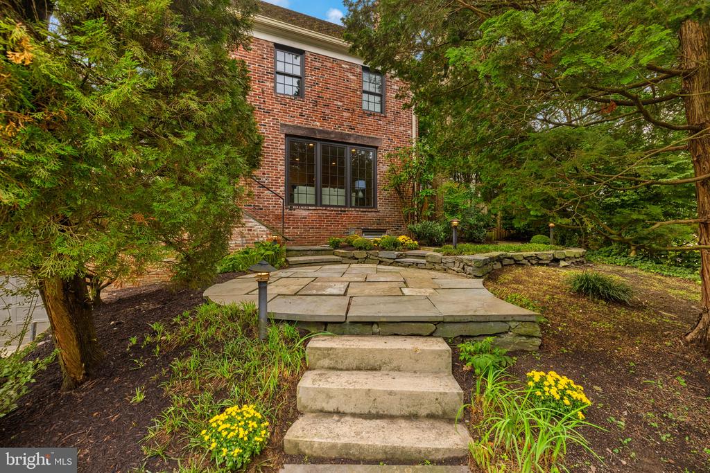 5107 RIVER HILL ROAD