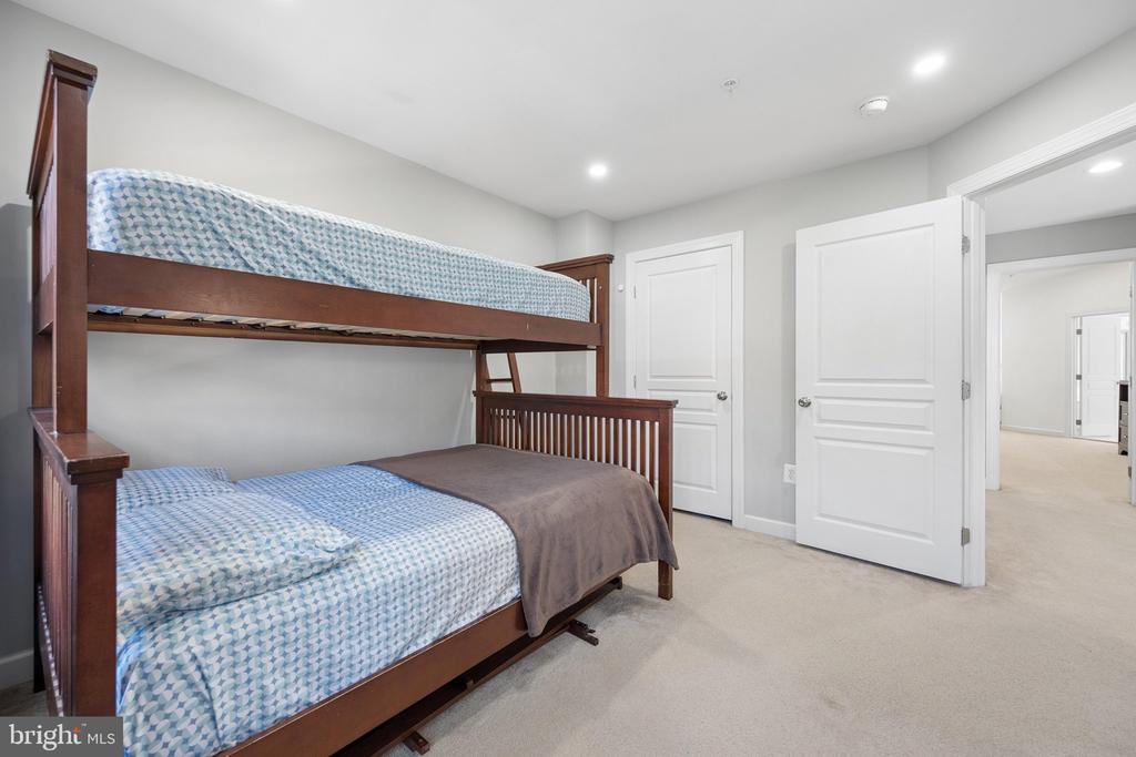 1749 CHISWICK