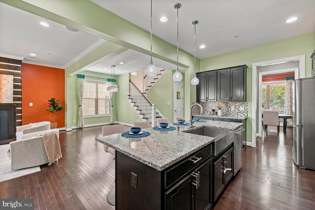 13802 TRIBUTE PARKWAY