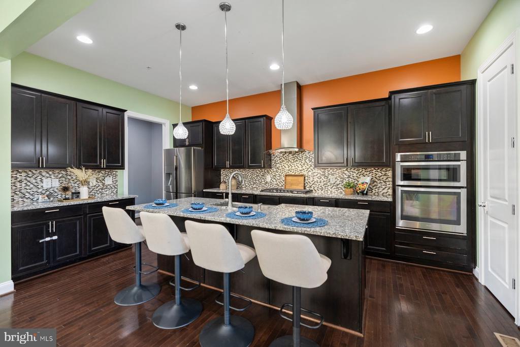 13802 TRIBUTE PARKWAY