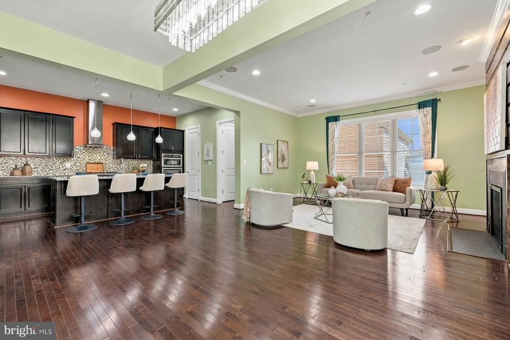 13802 TRIBUTE PARKWAY