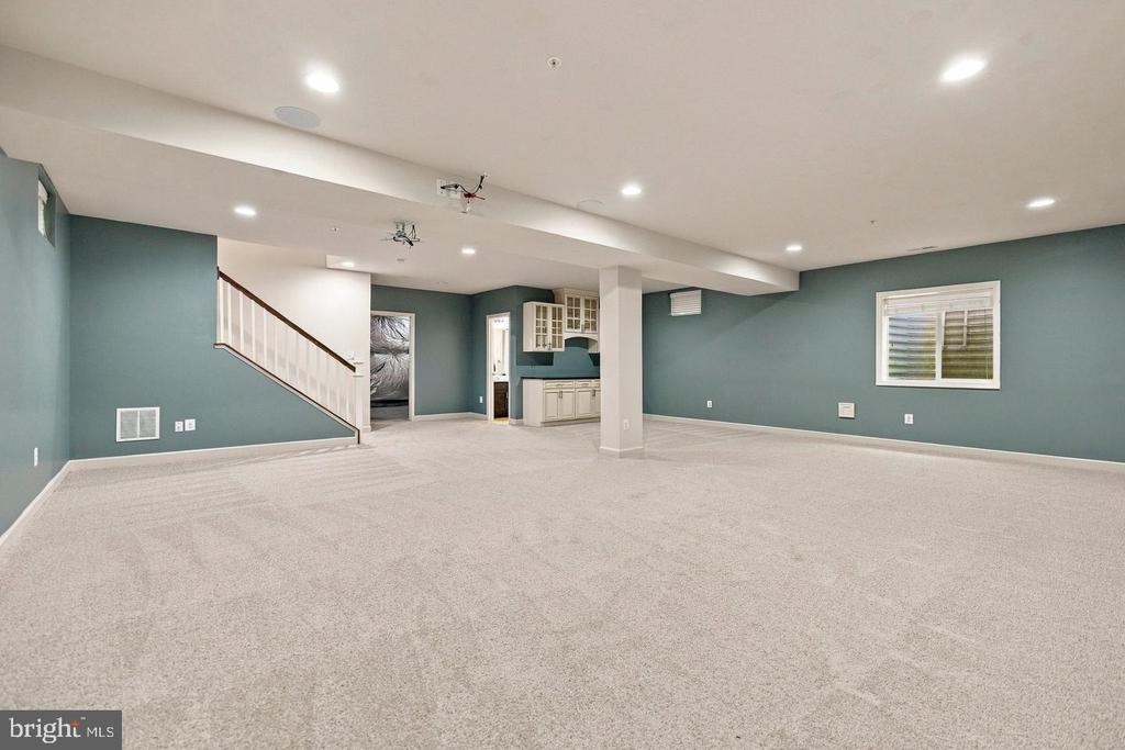 13802 TRIBUTE PARKWAY