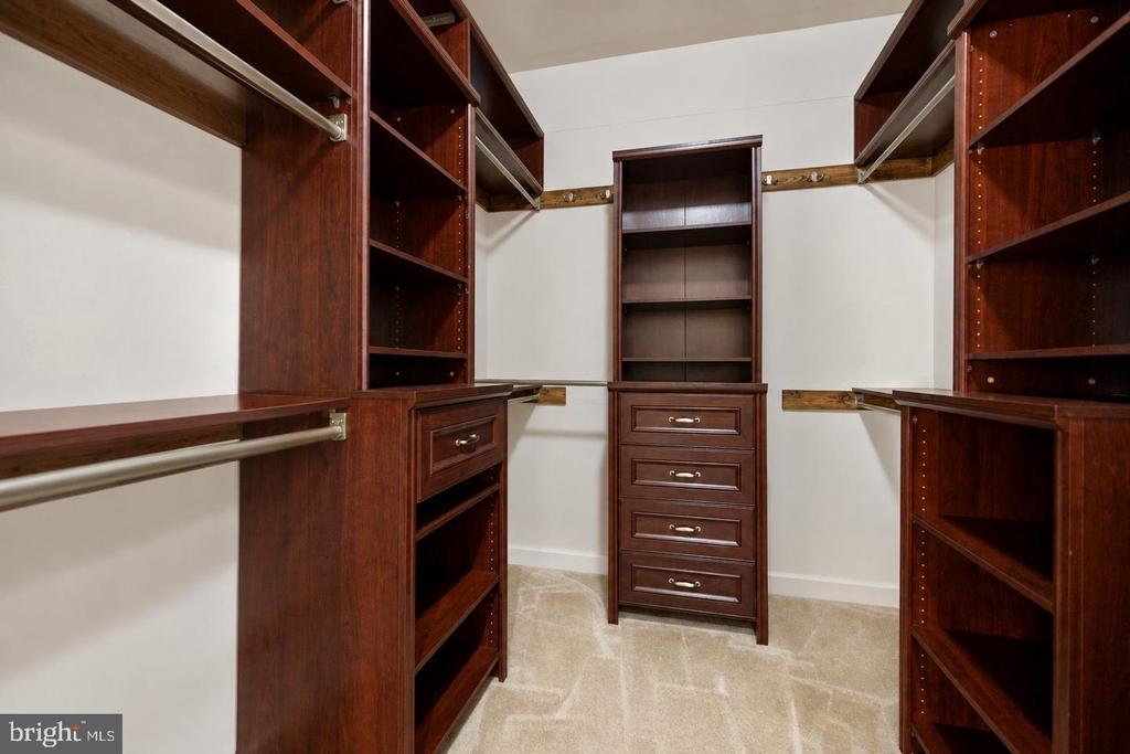 13802 TRIBUTE PARKWAY