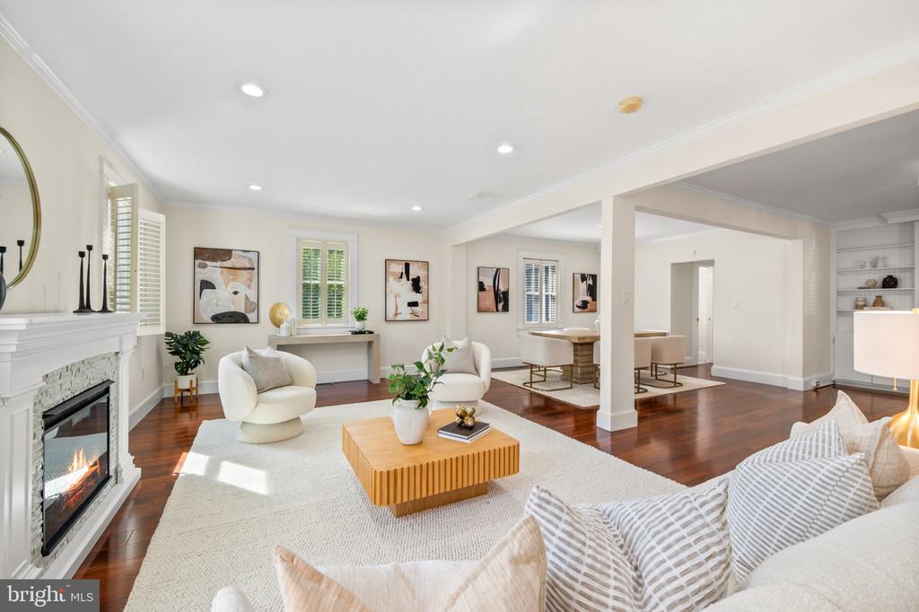 406 LEIGHTON AVENUE