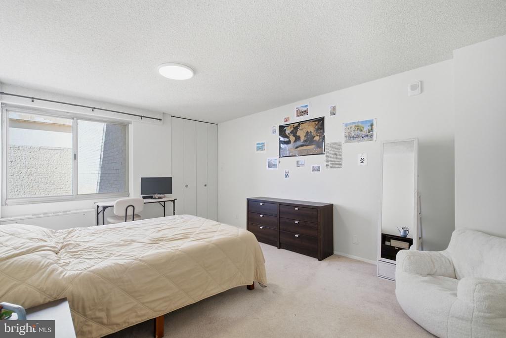 4515 WILLARD AVENUE Unit: 2415S