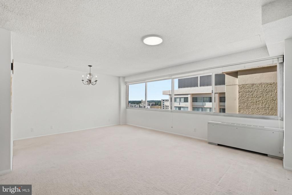 4515 WILLARD AVENUE Unit: 2415S
