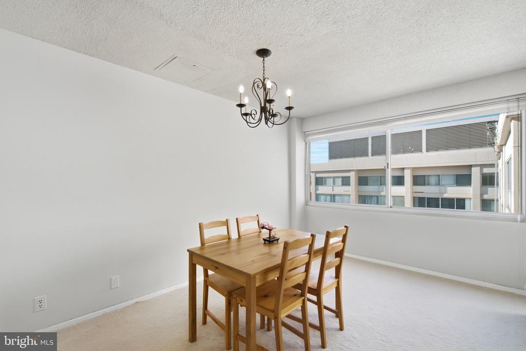 4515 WILLARD AVENUE Unit: 2415S