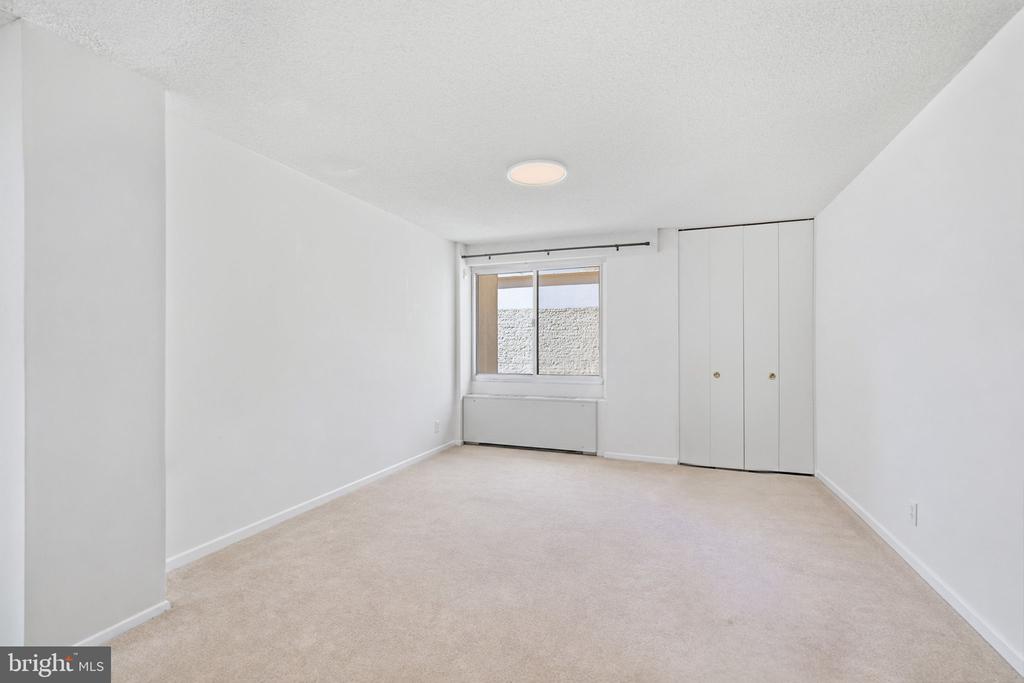 4515 WILLARD AVENUE Unit: 2415S
