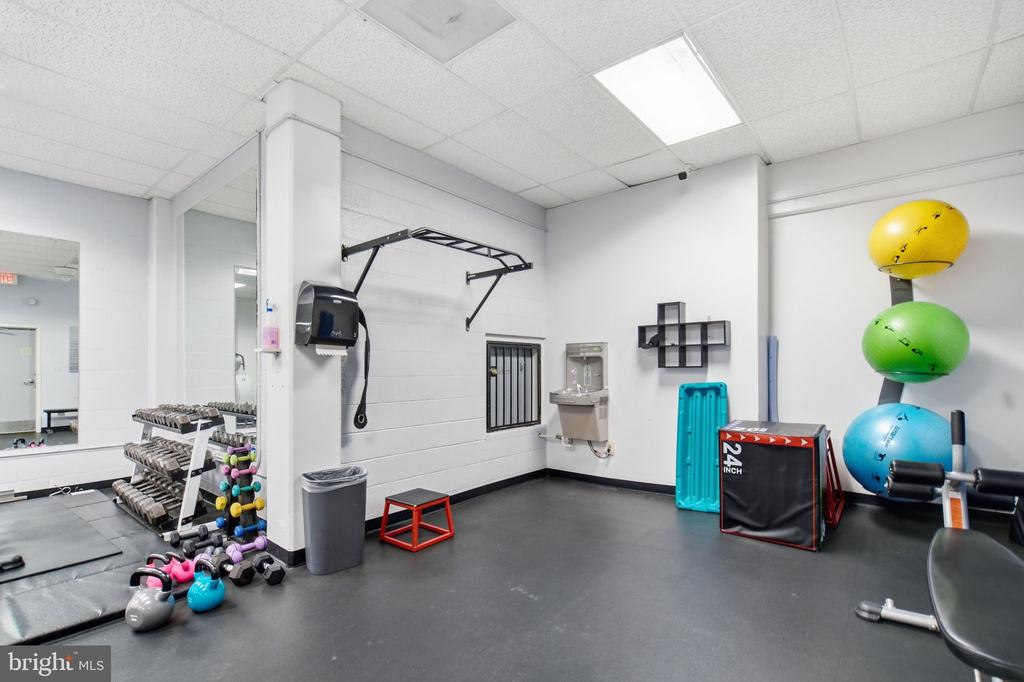 4515 WILLARD AVENUE Unit: 2415S