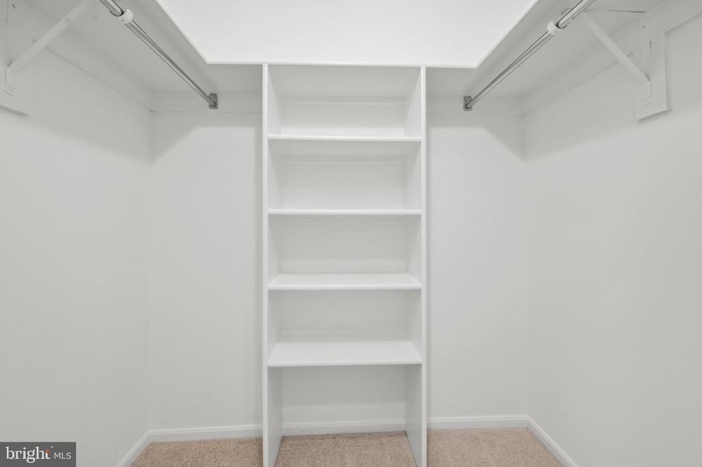15115 INTERLACHEN DRIVE Unit: 3-601