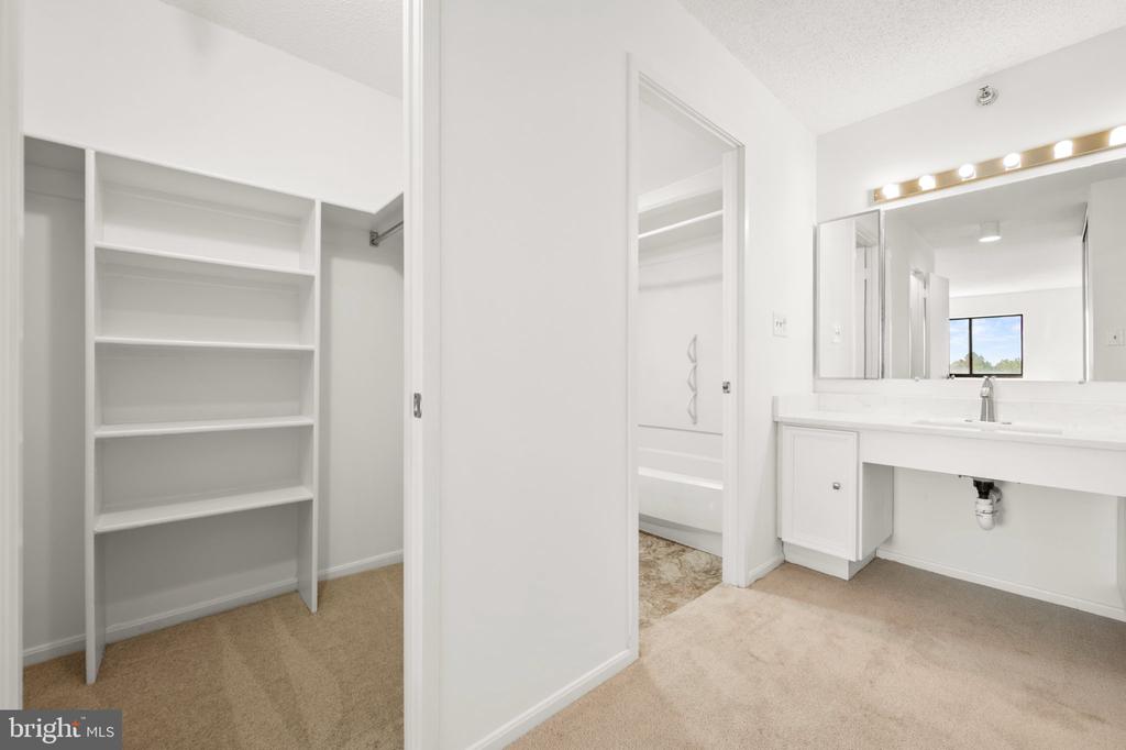 15115 INTERLACHEN DRIVE Unit: 3-601