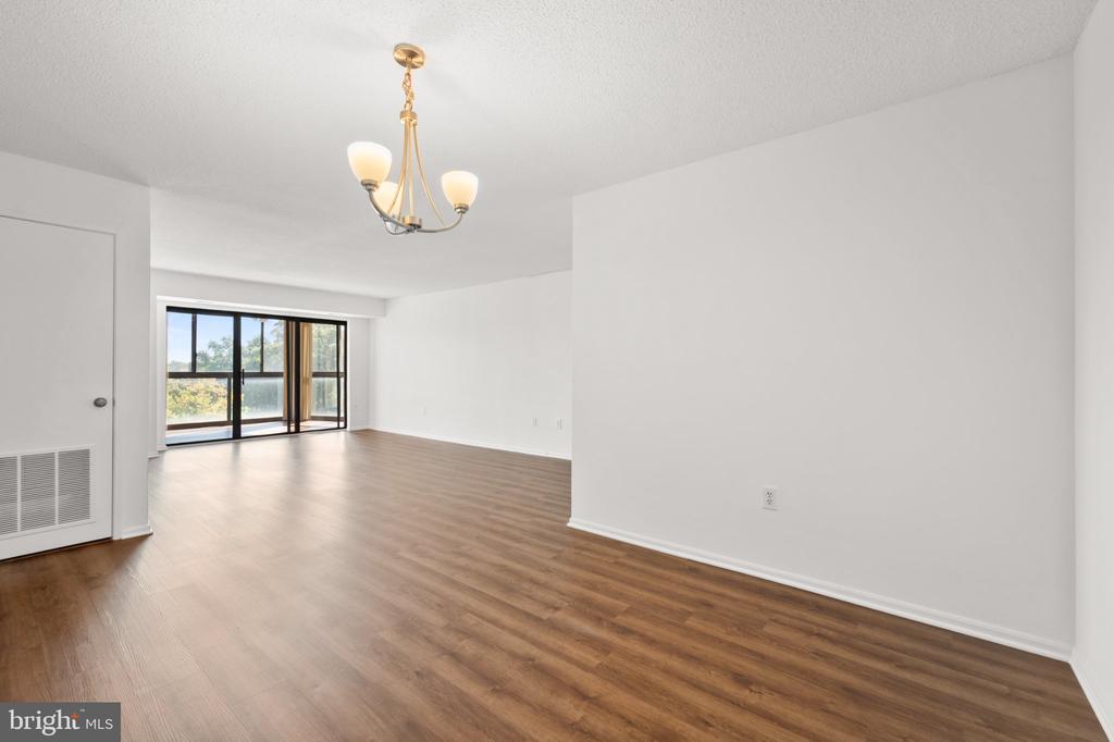 15115 INTERLACHEN DRIVE Unit: 3-601