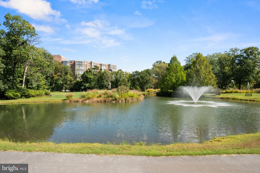 15115 INTERLACHEN DRIVE Unit: 3-601