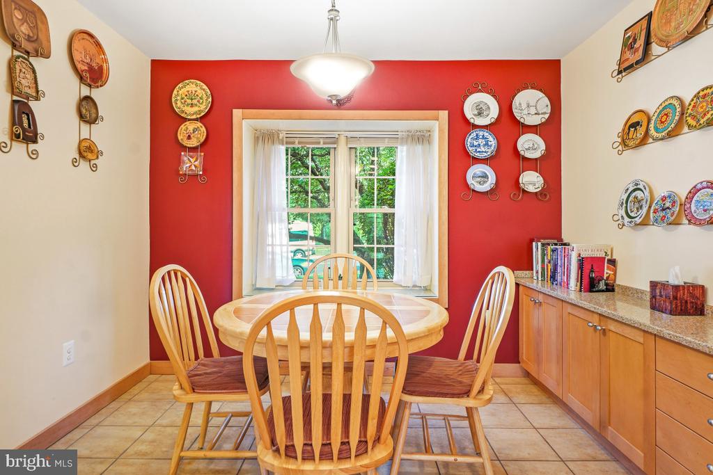 7368 WESTLAKE TERRACE Unit: 111