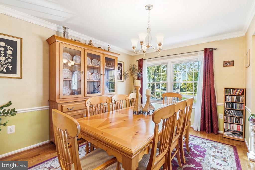 7368 WESTLAKE TERRACE Unit: 111