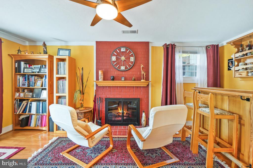 7368 WESTLAKE TERRACE Unit: 111