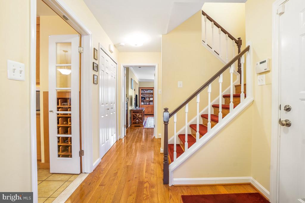7368 WESTLAKE TERRACE Unit: 111