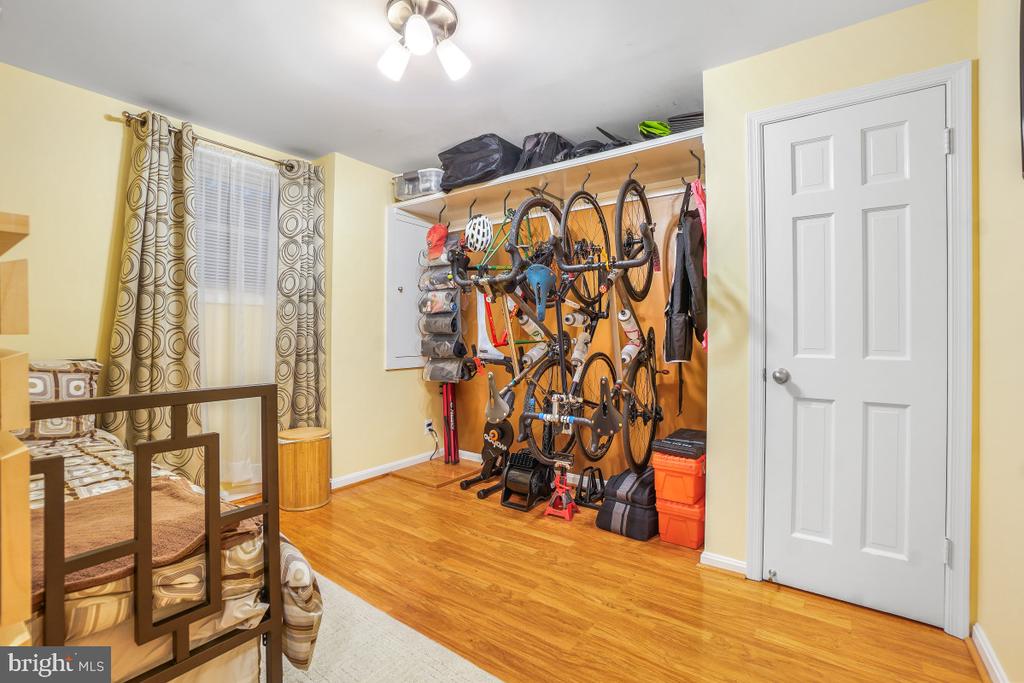 7368 WESTLAKE TERRACE Unit: 111