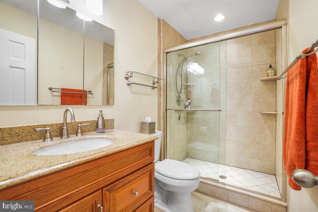 7368 WESTLAKE TERRACE Unit: 111