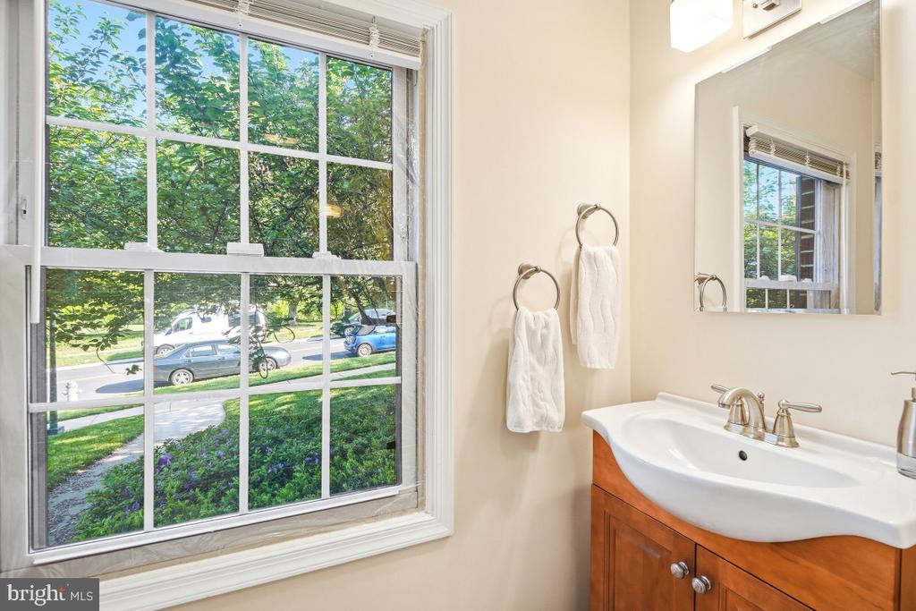 7368 WESTLAKE TERRACE Unit: 111
