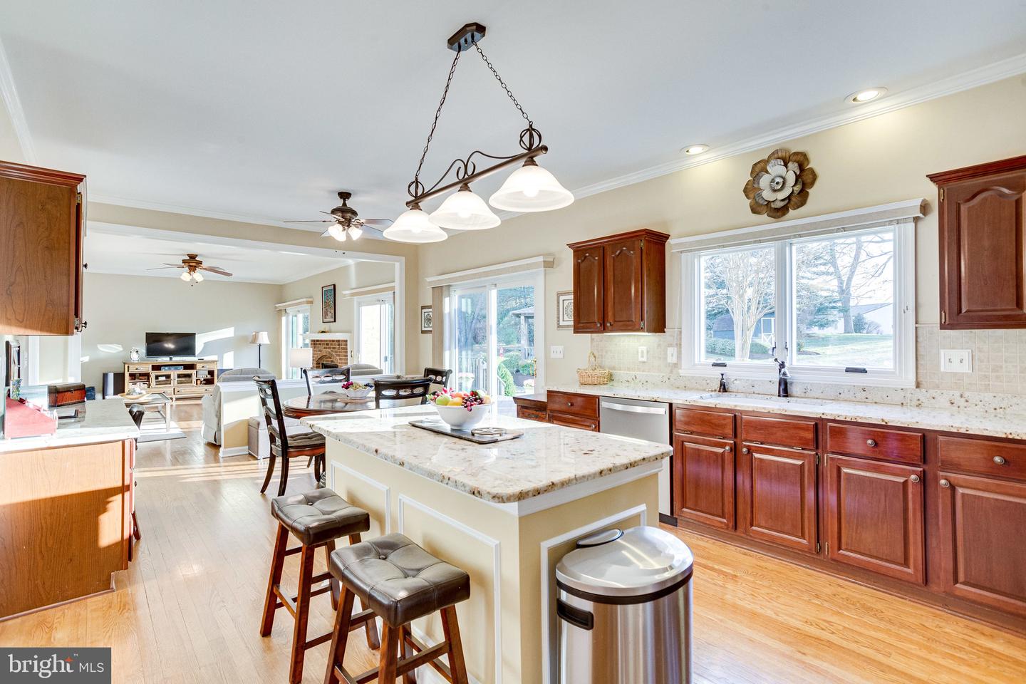 3000 Northern Dancer ROAD