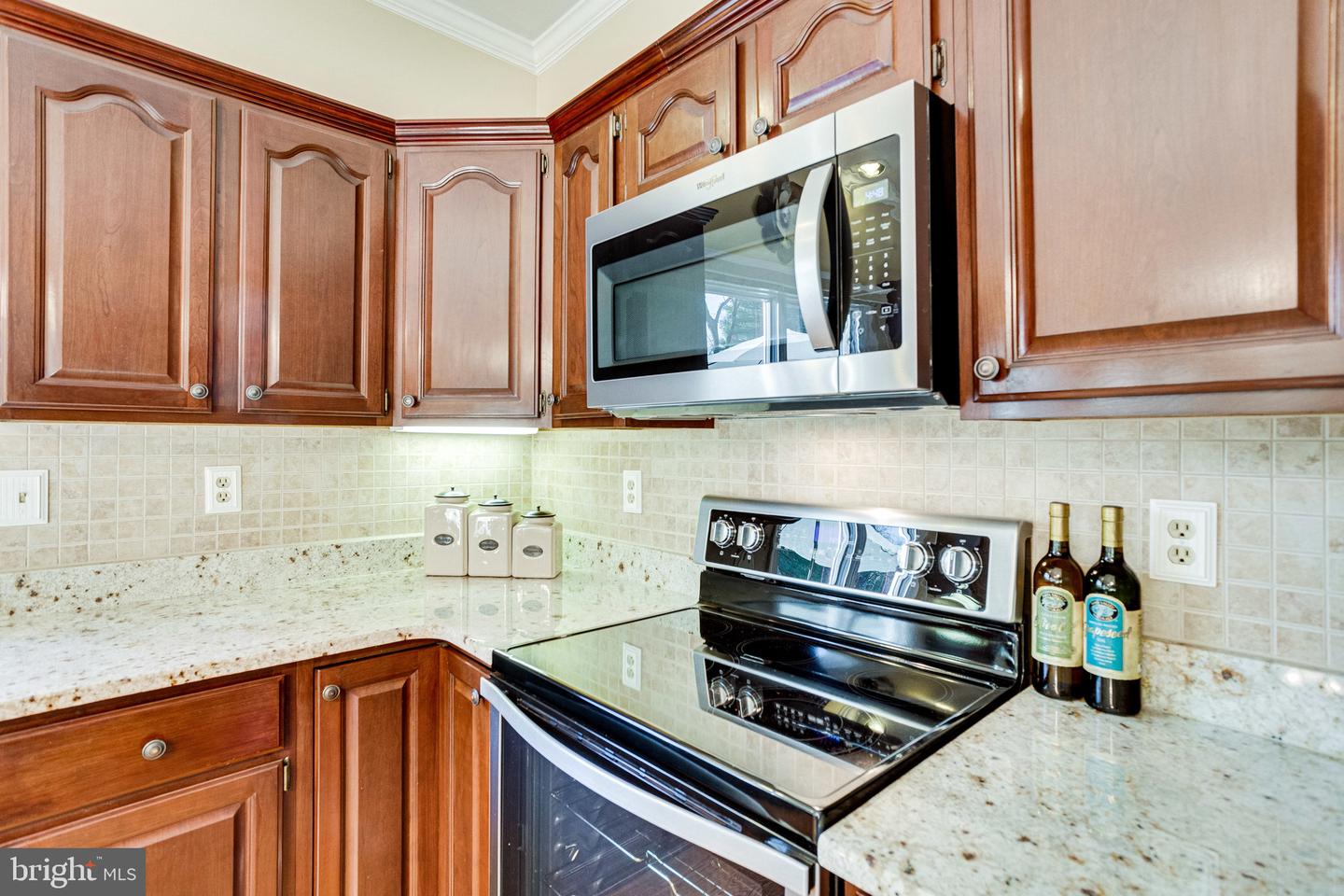 3000 Northern Dancer ROAD