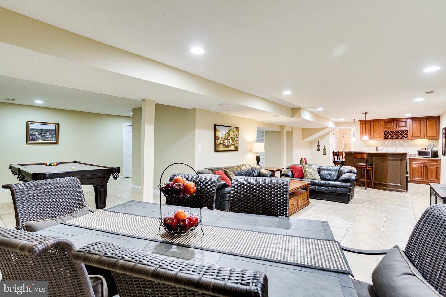 3000 Northern Dancer ROAD