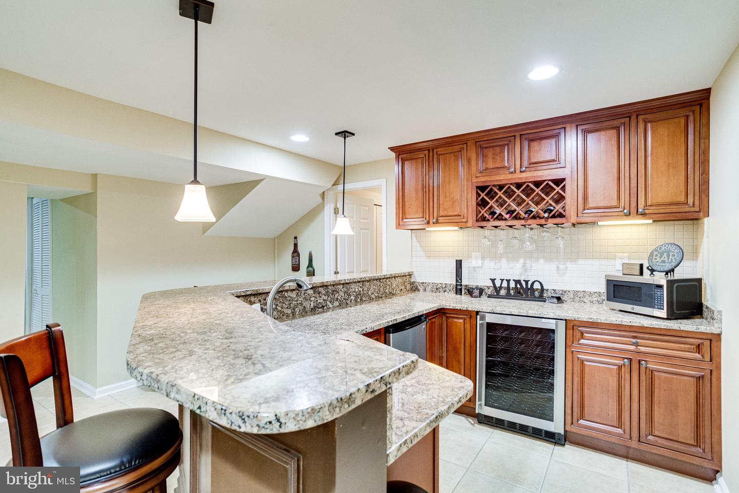 3000 Northern Dancer ROAD