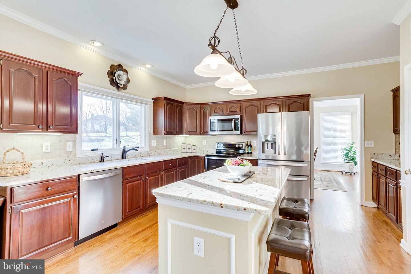 3000 Northern Dancer ROAD
