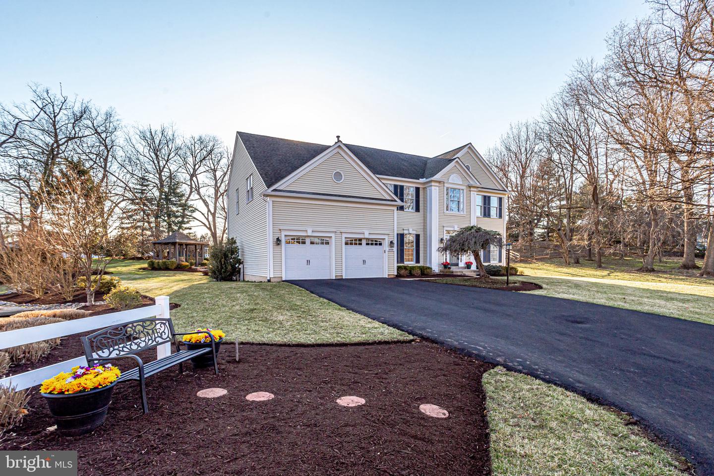 3000 Northern Dancer ROAD